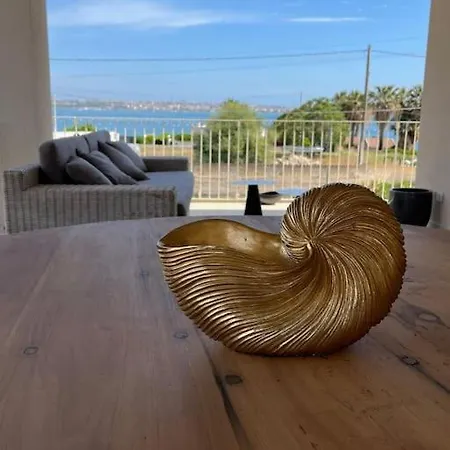 Villa 5e Charme-sea And Ortigia View-whirlpool Roof Terrace *
