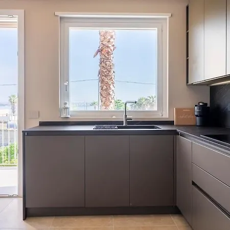 Villa 5e Charme-sea And Ortigia View-whirlpool Roof Terrace *